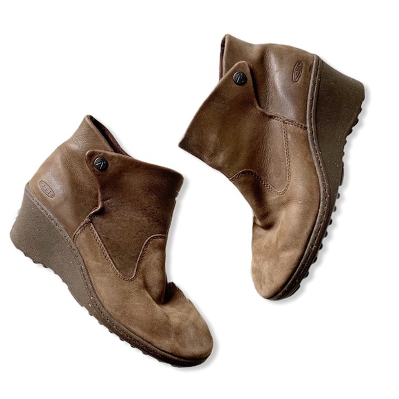 keen akita ankle boot